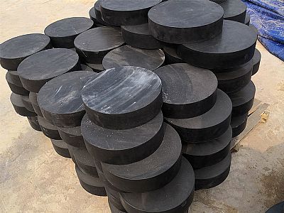 永顺县板式橡胶支座由若干层橡胶片与薄钢板经加压硫化